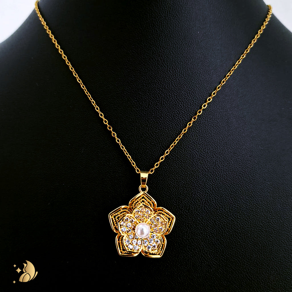 Laviora Blooming Elegance Flower Pendant Necklace – Onam Jewellery Necklace 11