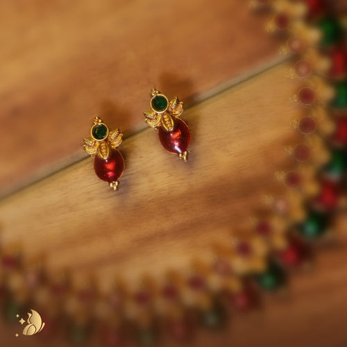 Kerala Palakka Dual-Tone Ruby-Green Matte Gold-Plated Necklace Set – Onam Jewellery Necklace 3