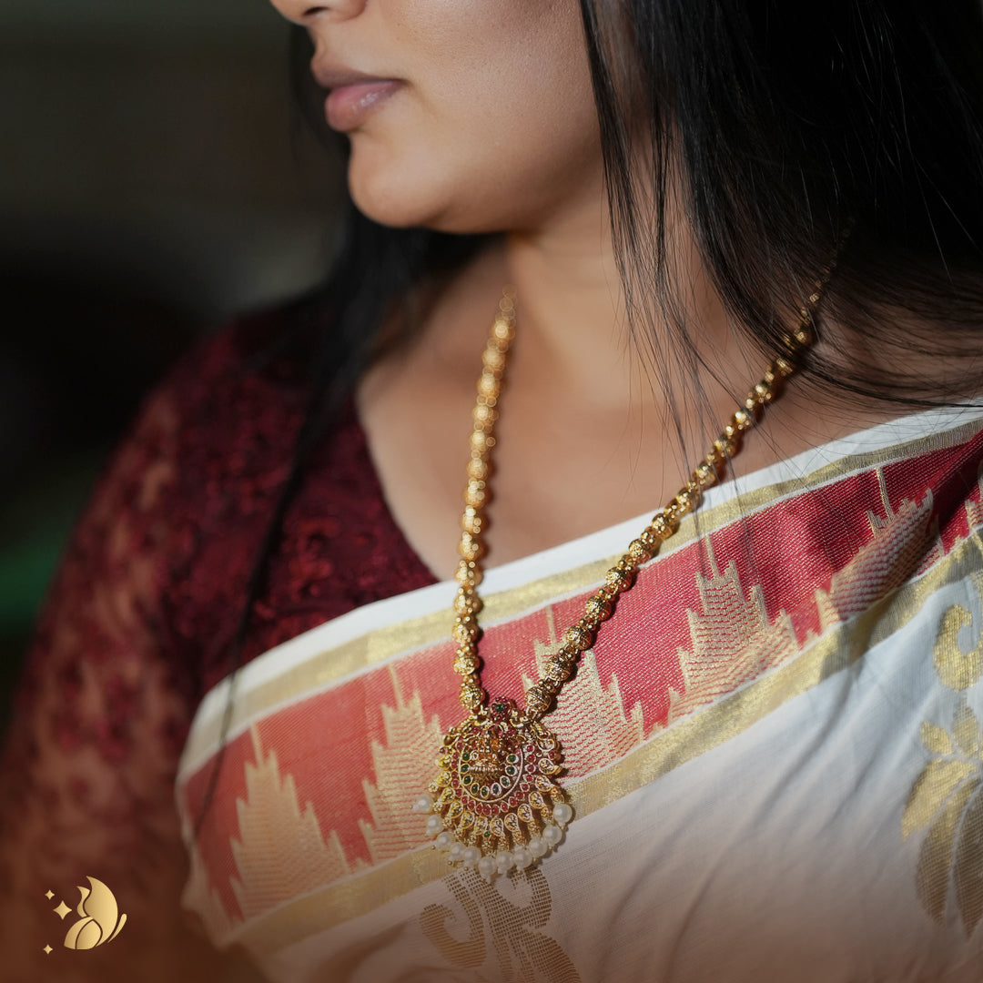 Antique Gold Temple Necklace with Peacock Motif & Pearl Drops – Onam Jewellery Necklace 8